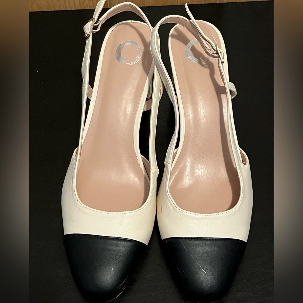 Journee Collection Womens Reignn Sling Back Mid Block Heel Almond Toe Pumps - Picture 4 of 16